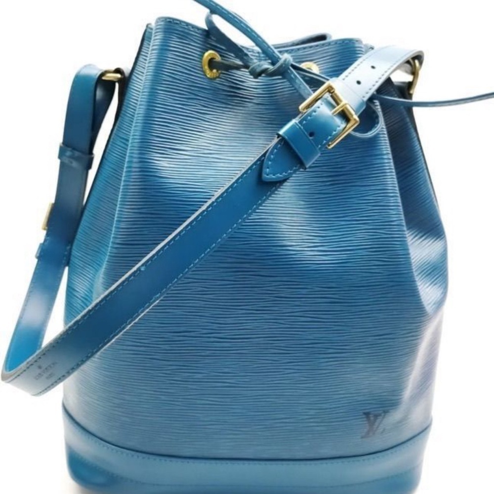 Louis Vuitton Epi Noè GM